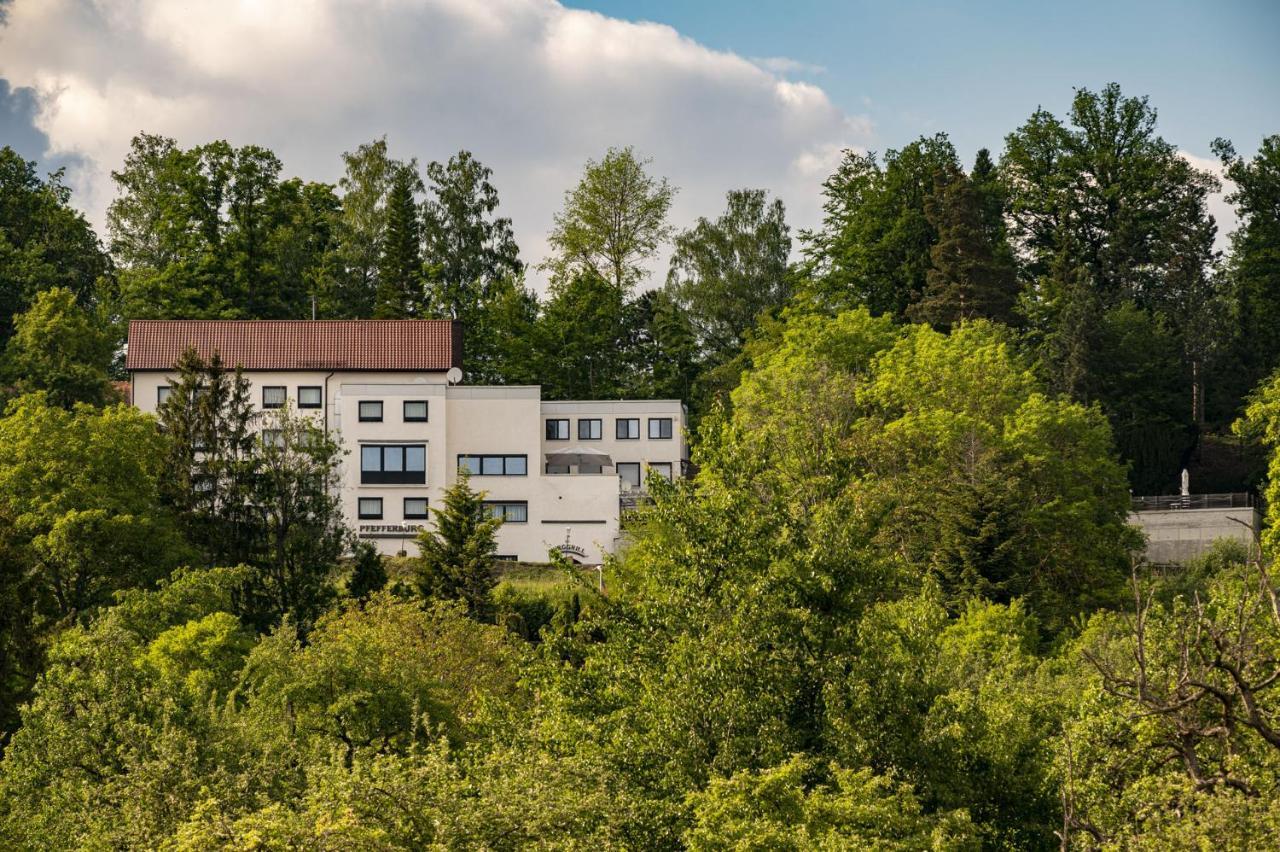 Hotel Pfefferburg Schönaich Esterno foto