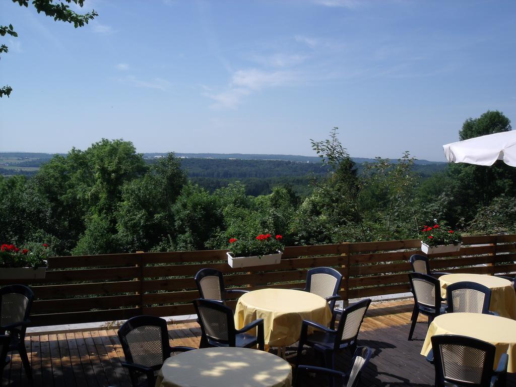 Hotel Pfefferburg Schönaich Esterno foto